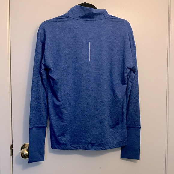 NIKE RUNNING 🏃‍♀️ LONG SLEEVE TOP - Picture 3 of 4